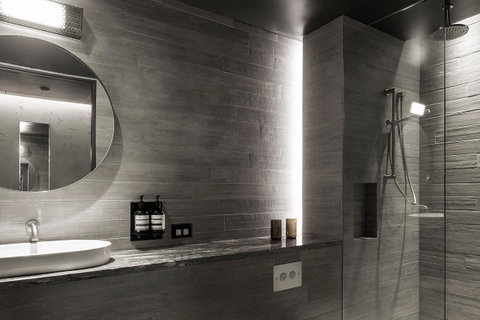Ovolo Nishi - Australian Directory 27