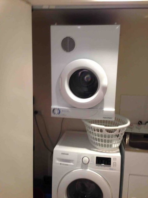Spacious 1BR Stylish New Acton Apartment +Parking - Australian Directory 24