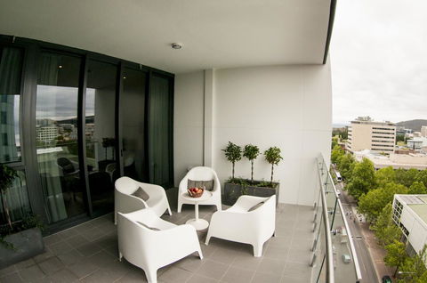 KUI - Manhattan Apartments - Australian Directory 16