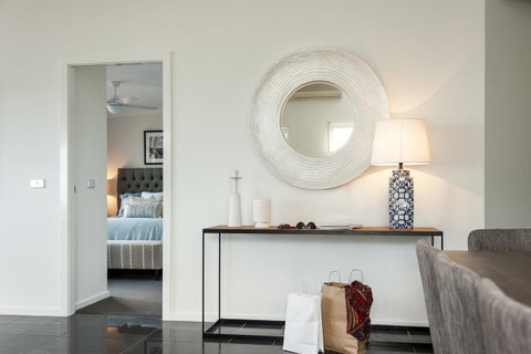 Mollymook Beachfront Penthouse 9 - Australian Directory 10
