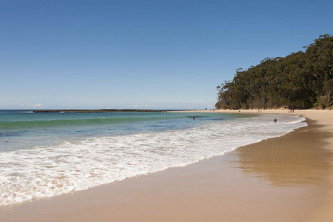 Mollymook Beachfront Penthouse 9 - Australian Directory 0
