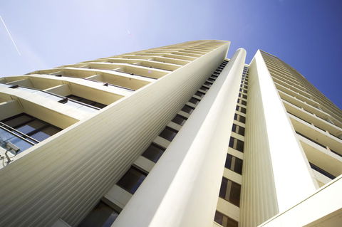 BreakFree Capital Tower Apartments - Australian Directory 5