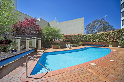 BreakFree Capital Tower Apartments - Australian Directory 4