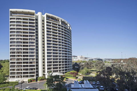 BreakFree Capital Tower Apartments - Australian Directory 6