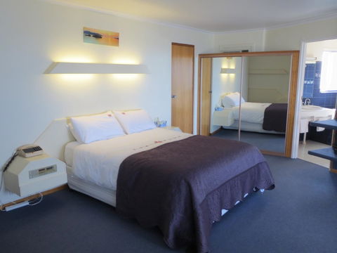 Stansbury Holiday Motel - Australian Directory 37