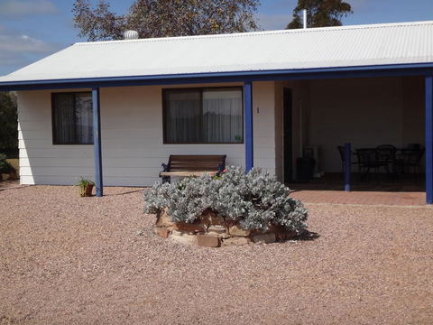 Windana Cottages - Australian Directory 16