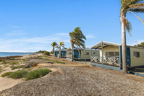 Port Broughton Tourist Park - Australian Directory 23