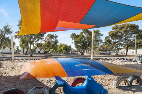 Port Broughton Tourist Park - Australian Directory 1