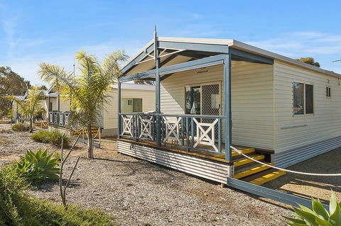 Port Broughton Tourist Park - Australian Directory 16