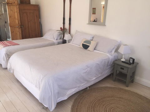 Beach Huts Middleton - Australian Directory 17