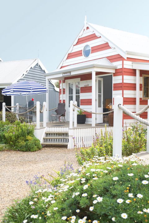Beach Huts Middleton - Australian Directory 32