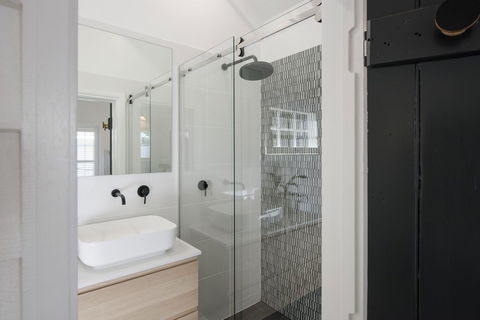 Beach Huts Middleton - Australian Directory 22