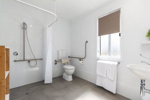 Victor Harbor Holiday Park - Australian Directory 13