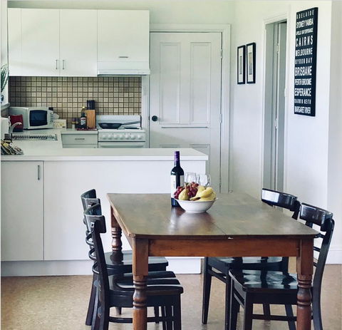 The Lake House Retreat - Australian Directory 8