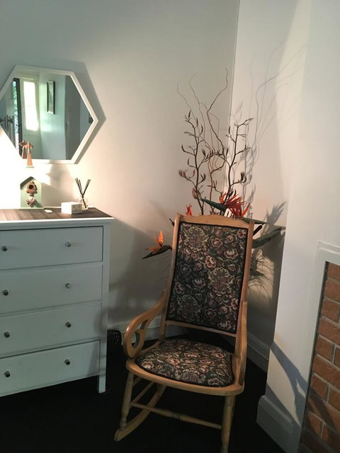 Cowan Street Bungalow - Australian Directory 2