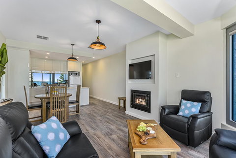 Bonnies Of Beachport - Australian Directory 2