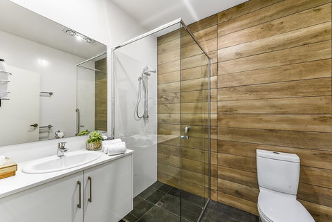 Bonnies Of Beachport - Australian Directory 9