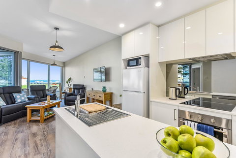 Bonnies Of Beachport - Australian Directory 19