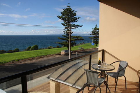 Kangaroo Island Seafront - Australian Directory 31