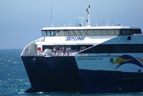 Kangaroo Island Seafront - Australian Directory 37