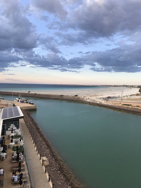 Ocean View Luxury Apartment & Suite - Australian Directory 3