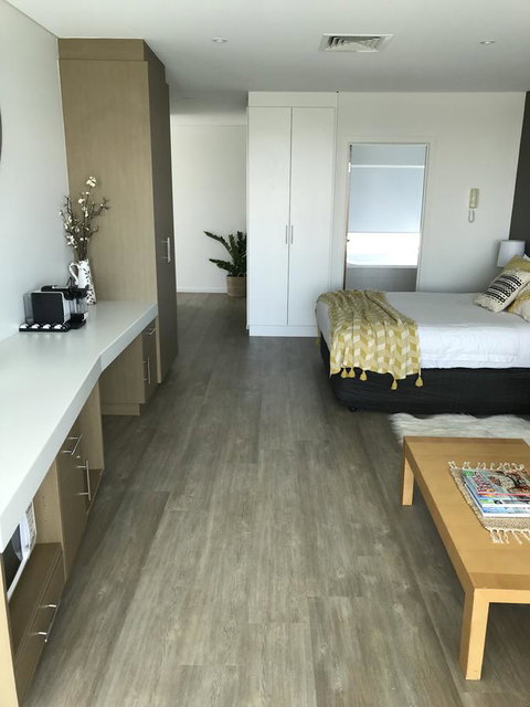 Ocean View Luxury Apartment & Suite - Australian Directory 33