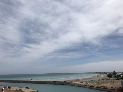 Ocean View Luxury Apartment & Suite - Australian Directory 8