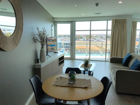 Ocean View Luxury Apartment & Suite - Australian Directory 37