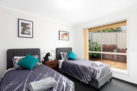 Maggie\'s Place - Australian Directory 6