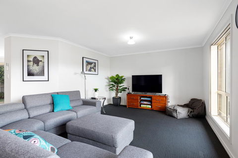 Maggie\'s Place - Australian Directory 2