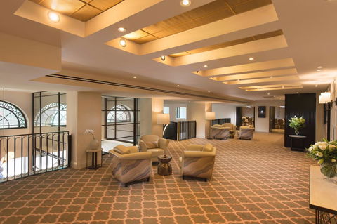 Mayfair Hotel - Australian Directory 10