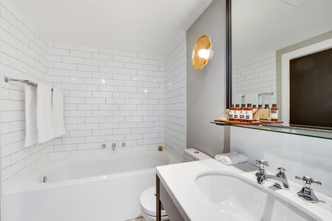 Mayfair Hotel - Australian Directory 1