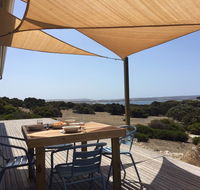 Wallaby Retreat - Australian Directory