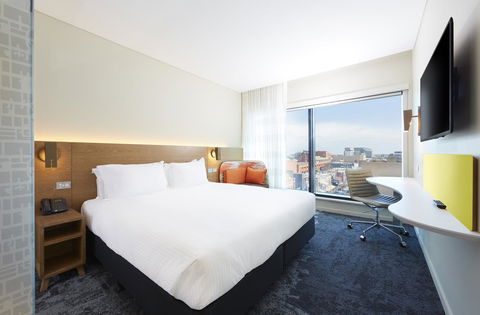 Holiday Inn Express Adelaide City Centre, An IHG Hotel - Australian Directory 0