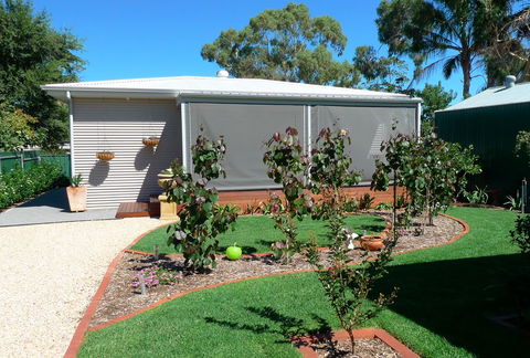 Grassmere House Magill - Australian Directory 17