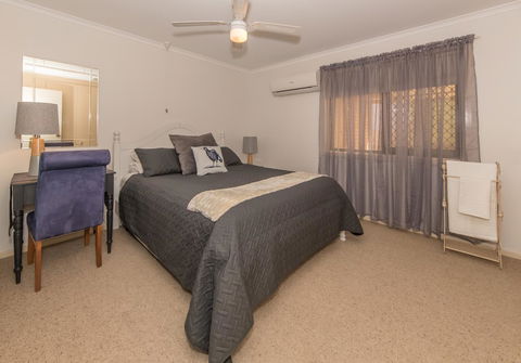 Tanunda\'s Magpie House - Australian Directory 4
