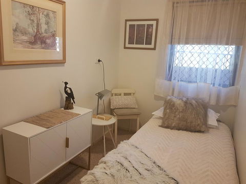 Tanunda\'s Magpie House - Australian Directory 8