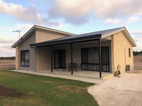 Jalilla Village - Australian Directory 5