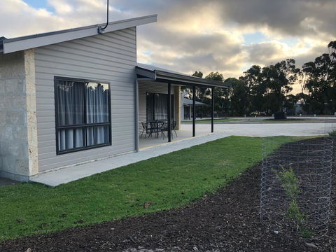 Jalilla Village - Australian Directory 11