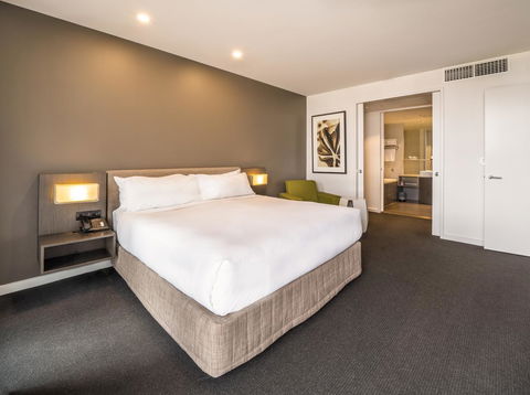 Pullman Adelaide - Australian Directory 7