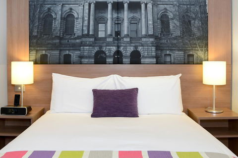 Grosvenor Hotel Adelaide - Australian Directory 4