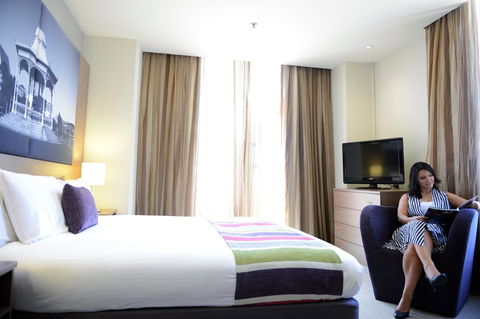 Grosvenor Hotel Adelaide - Australian Directory 13