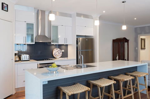 Boutique Getaway On Wright - Australian Directory 0