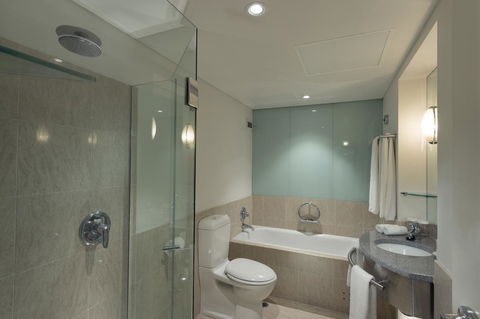 Hilton Adelaide - Australian Directory 22
