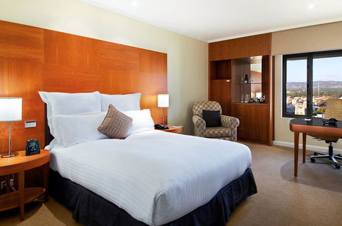 Hilton Adelaide - Australian Directory 16