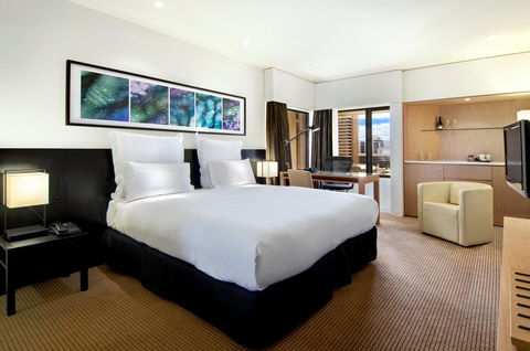 Hilton Adelaide - Australian Directory 7