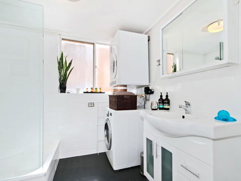 Monaco Court Apartment Adelaide - Australian Directory 8