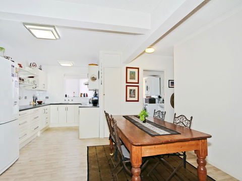 Monaco Court Apartment Adelaide - Australian Directory 3