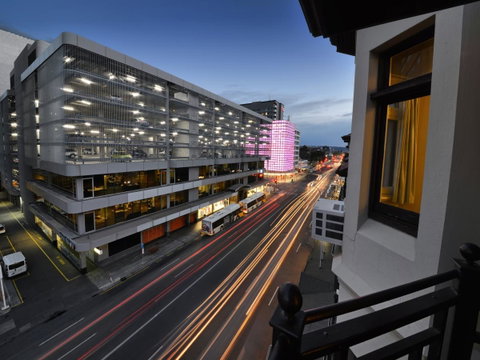Mansions On Pulteney - Australian Directory 6