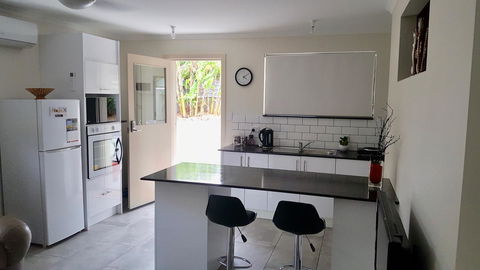 Inna Nutshell - Australian Directory 21